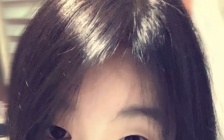 刚出道的小妹妹心疼