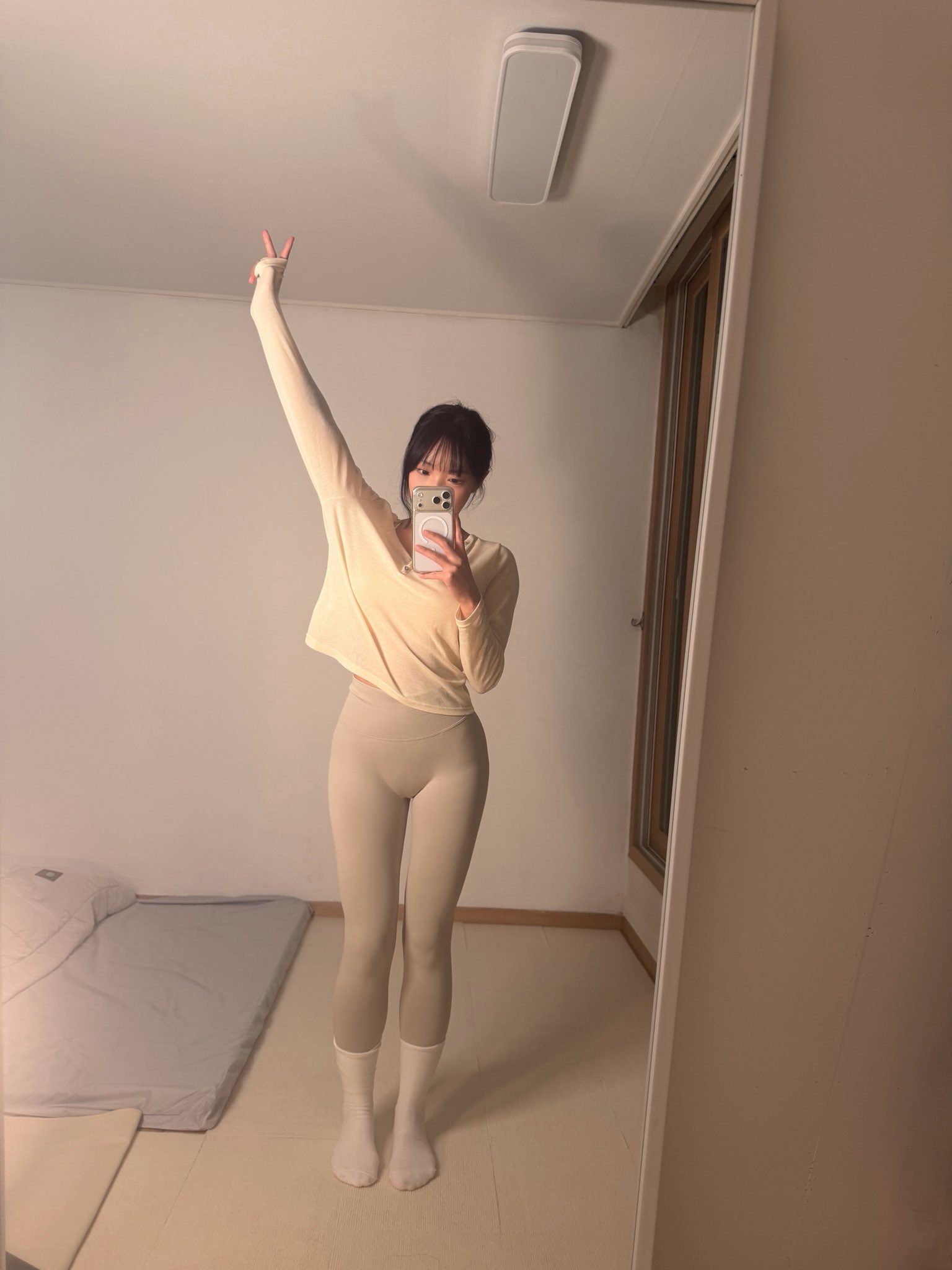 HUgsqppacAA5kLt.jpeg